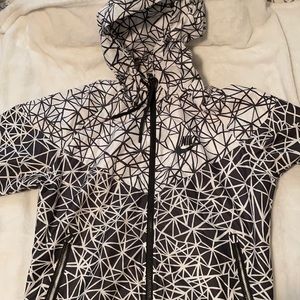 Nike Windbreaker, Size Medium, Black and White